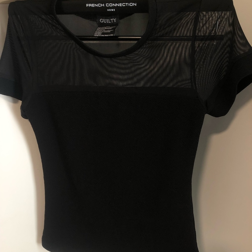 Black short sleeve